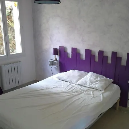 בית נופש Appartement, Rez De Avec Jardin
