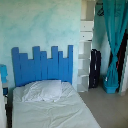 בית נופש Appartement, Rez De Avec Jardin Altagene